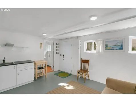 312 NE 61st Avenue Portland OR 97213
