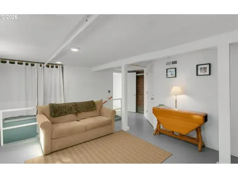 312 NE 61st Avenue Portland OR 97213