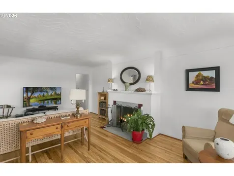 312 NE 61st Avenue Portland OR 97213