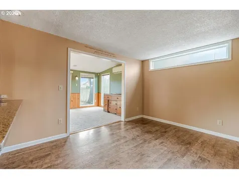 9709 NW 21st Avenue Vancouver WA 98665