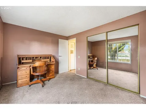 9709 NW 21st Avenue Vancouver WA 98665