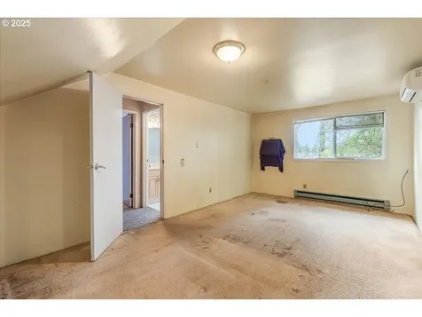 9709 NW 21st Avenue Vancouver WA 98665