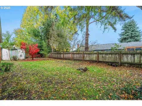 9709 NW 21st Avenue Vancouver WA 98665
