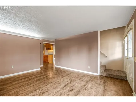 9709 NW 21st Avenue Vancouver WA 98665