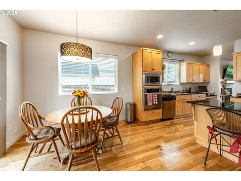 2591 16th Street Springfield OR 97477