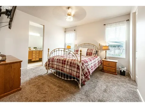 2591 16th Street Springfield OR 97477