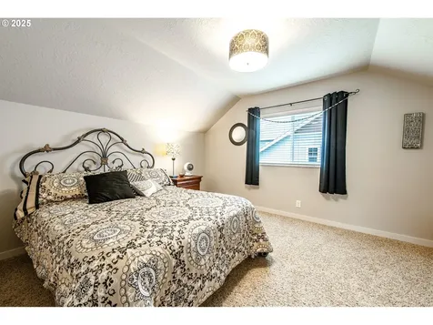2591 16th Street Springfield OR 97477