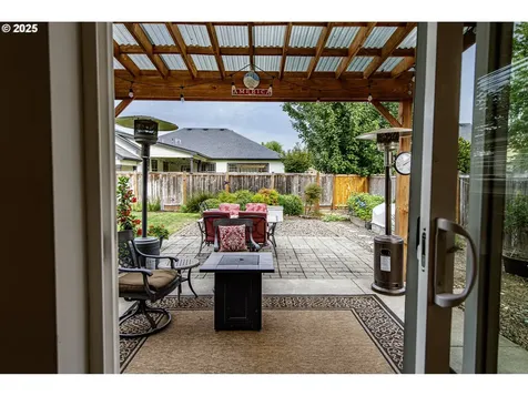 2591 16th Street Springfield OR 97477