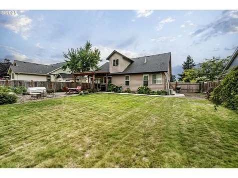 2591 16th Street Springfield OR 97477