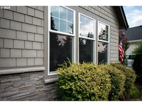 2591 16th Street Springfield OR 97477