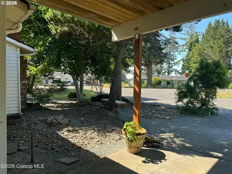 579 S Wahanna Road Seaside OR 97138