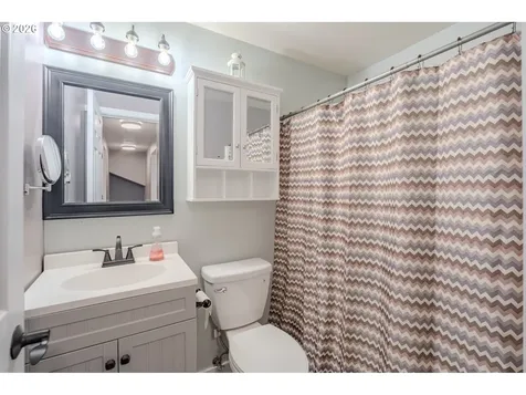 705 NE 158th Avenue Vancouver WA 98684