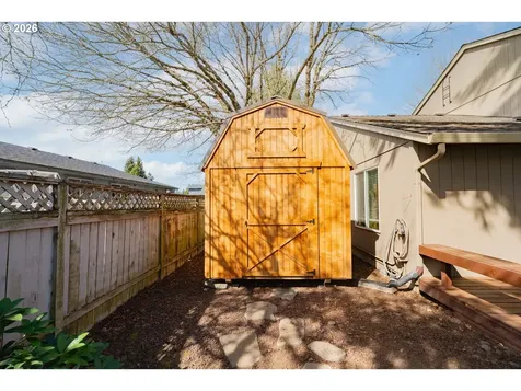 705 NE 158th Avenue Vancouver WA 98684