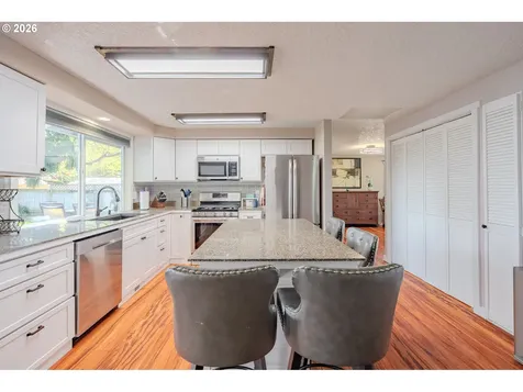 705 NE 158th Avenue Vancouver WA 98684