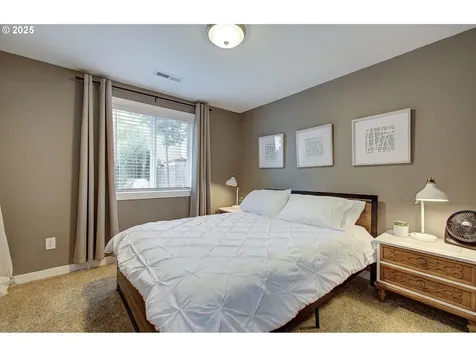 7716 NE 136th Avenue Vancouver WA 98682