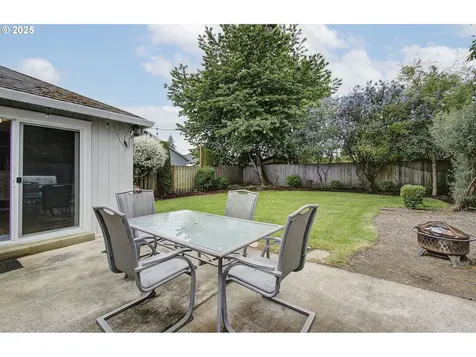 7716 NE 136th Avenue Vancouver WA 98682