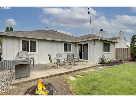7716 NE 136th Avenue Vancouver WA 98682