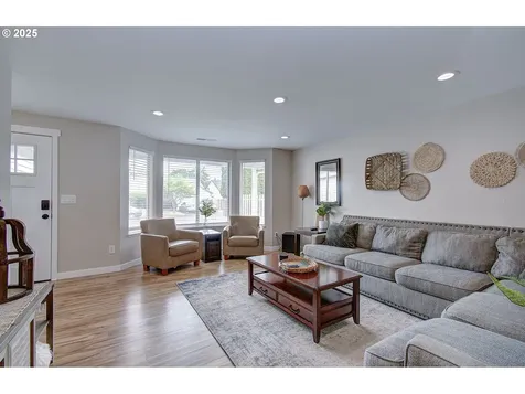 7716 NE 136th Avenue Vancouver WA 98682
