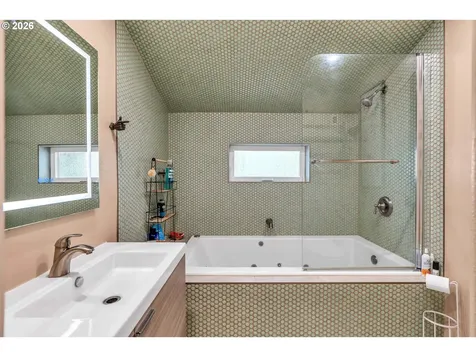 1777 N Jantzen Avenue Portland OR 97217