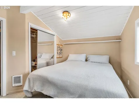 1777 N Jantzen Avenue Portland OR 97217