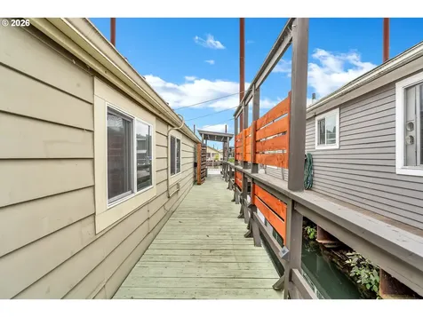1777 N Jantzen Avenue Portland OR 97217
