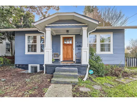8334 N Fessenden Street Portland OR 97203