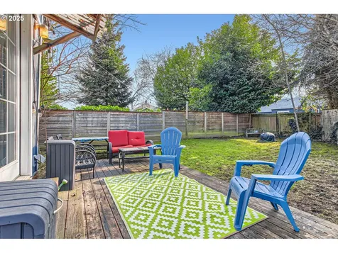 8334 N Fessenden Street Portland OR 97203