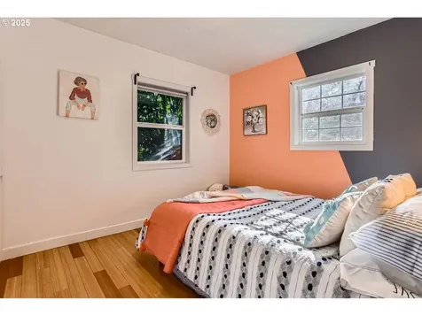 8334 N Fessenden Street Portland OR 97203
