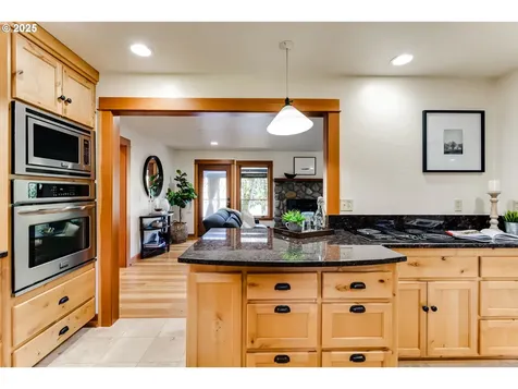 43081 Deerhorn Road Springfield OR 97478