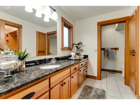43081 Deerhorn Road Springfield OR 97478