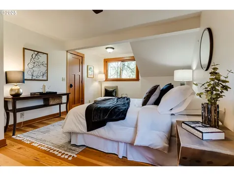 43081 Deerhorn Road Springfield OR 97478