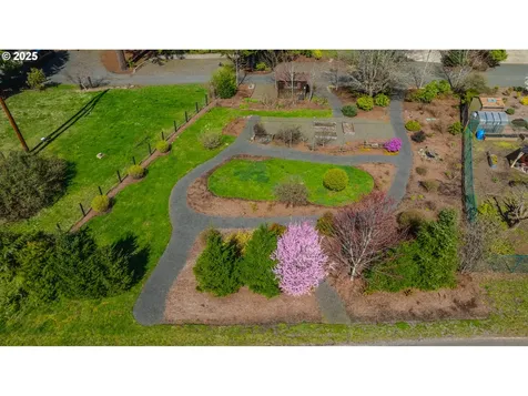 43081 Deerhorn Road Springfield OR 97478