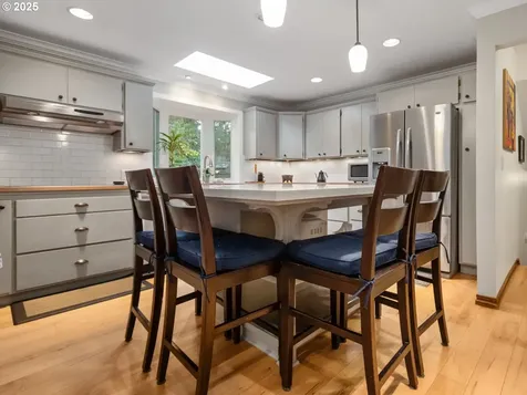 17640 Tree Top Way Lake Oswego OR 97034