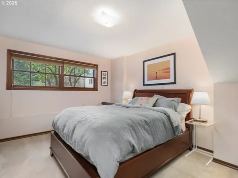 17640 Tree Top Way Lake Oswego OR 97034