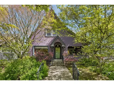 3302 NE 14th Avenue Portland OR 97212