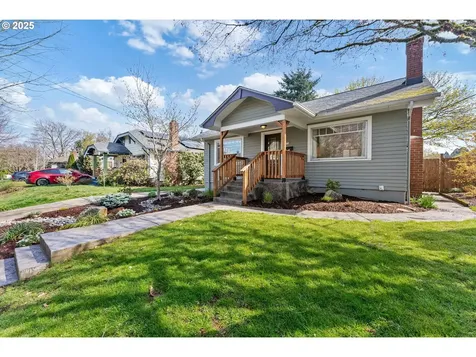 6114 SE 22nd Avenue Portland OR 97202