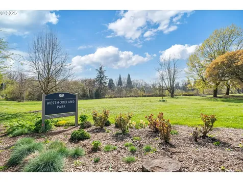 6114 SE 22nd Avenue Portland OR 97202
