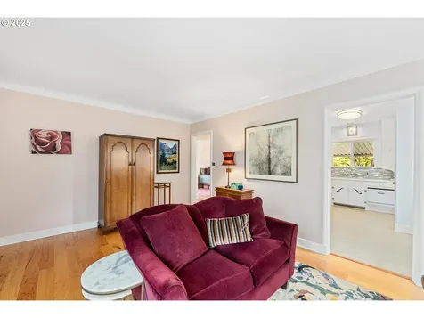 6114 SE 22nd Avenue Portland OR 97202