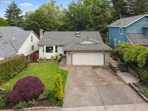 8836 SW 51st Avenue Portland OR 97219