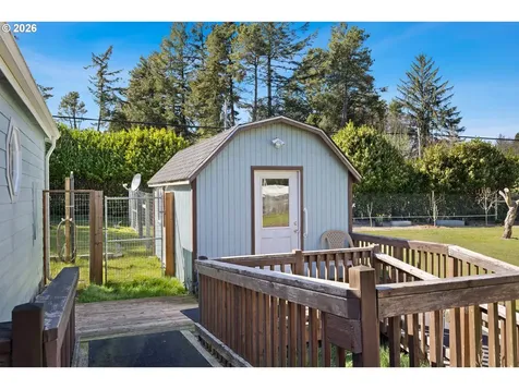 69323 Wildwood Road North Bend OR 97459