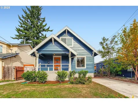 5517 SE Boise Street Portland OR 97206