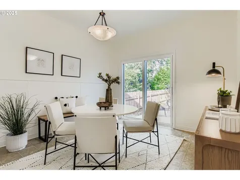 5517 SE Boise Street Portland OR 97206