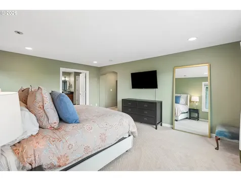 1506 NW Gregory Drive Vancouver WA 98665