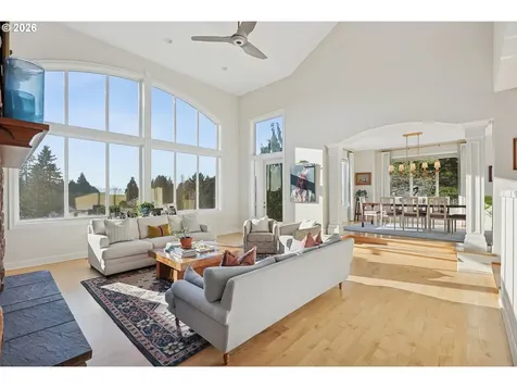 1506 NW Gregory Drive Vancouver WA 98665