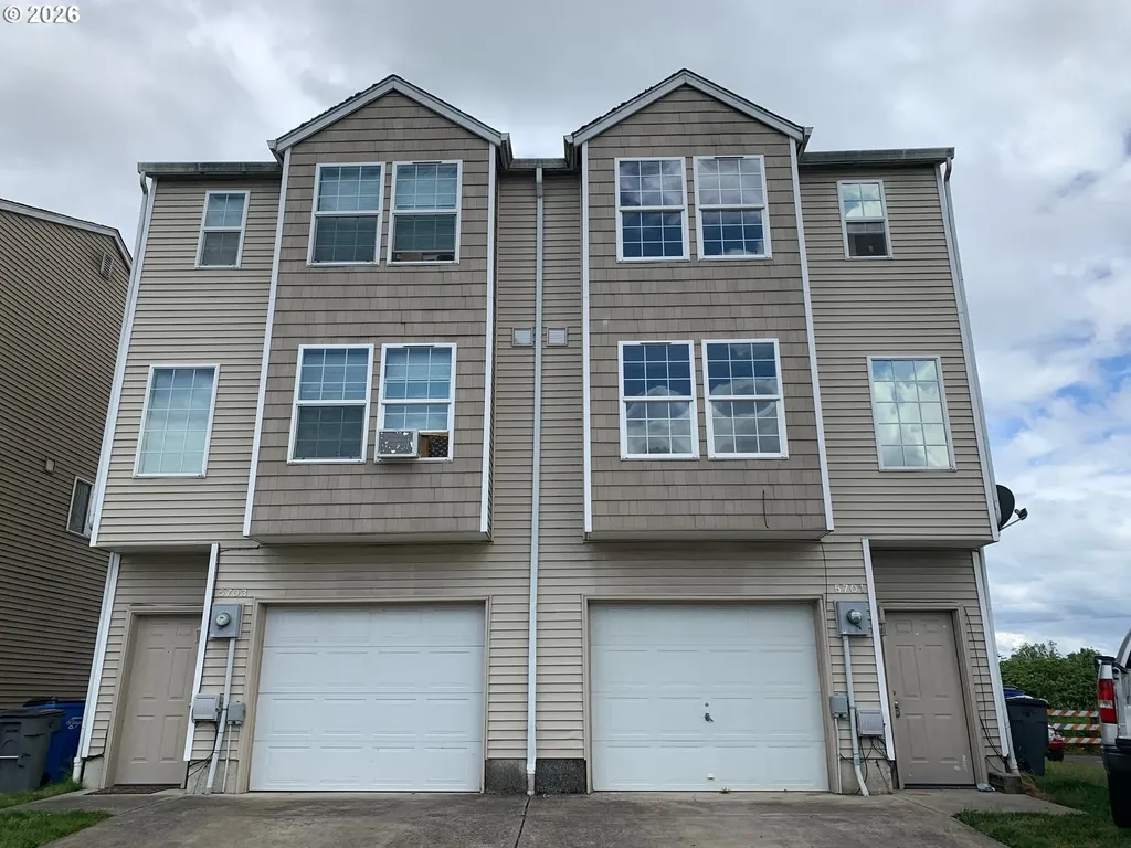 5701 NE 135th Avenue Vancouver WA 98682