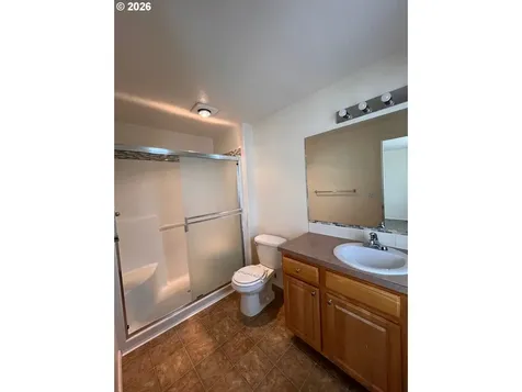 5701 NE 135th Avenue Vancouver WA 98682