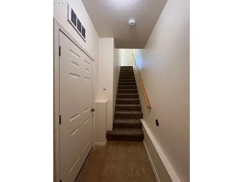 5701 NE 135th Avenue Vancouver WA 98682