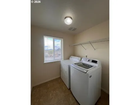 5701 NE 135th Avenue Vancouver WA 98682