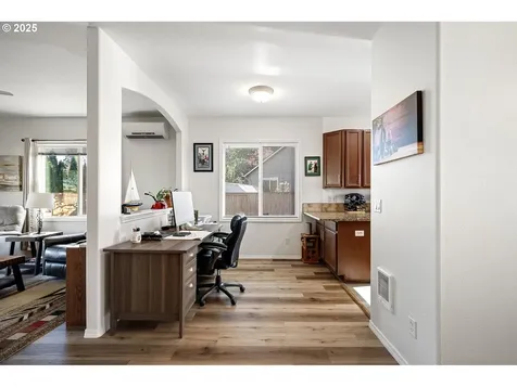 3741 Century Drive Eugene OR 97402