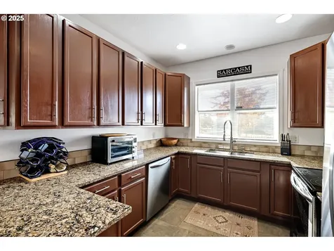 3741 Century Drive Eugene OR 97402